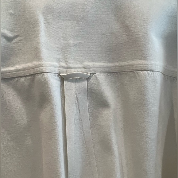 Purdue Oxford off-White Unisex Button-Down - Picture 4 of 12